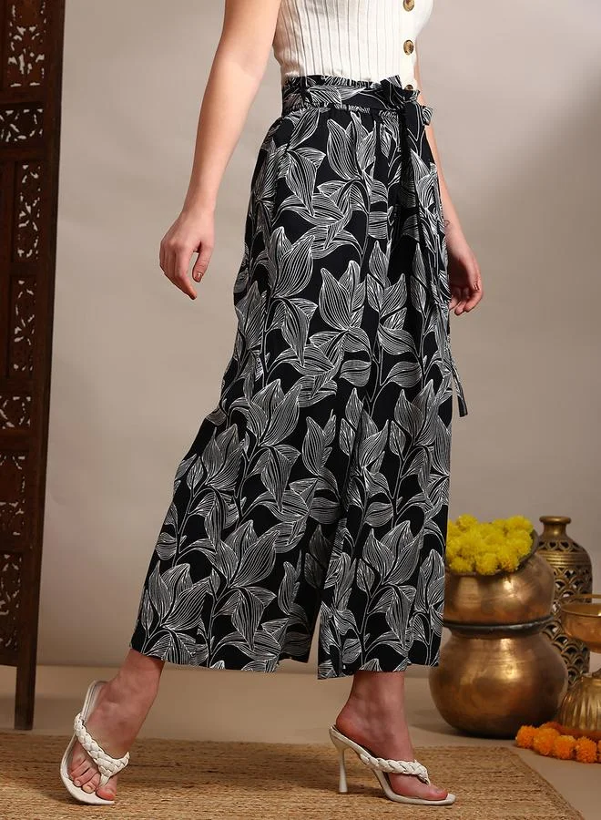 جلو باص بنطلون بأرجل واسعة وطبعة زهور